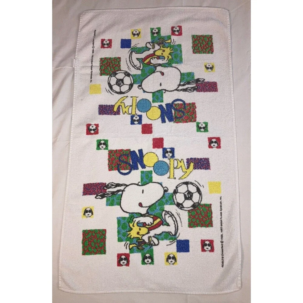 Vintage Peanuts Snoopy & Woodstock Soccer Football Gym Sports Towel by Cannon